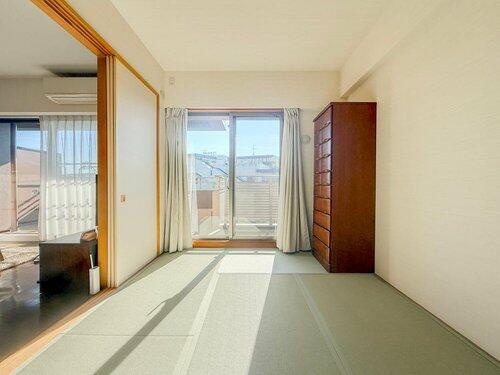 リビング以外の居室／和室はお子さまのお昼寝スペースや来客時のおもてなしの場など、