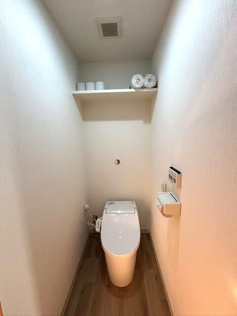 トイレ／２０２４年４月クロス交換