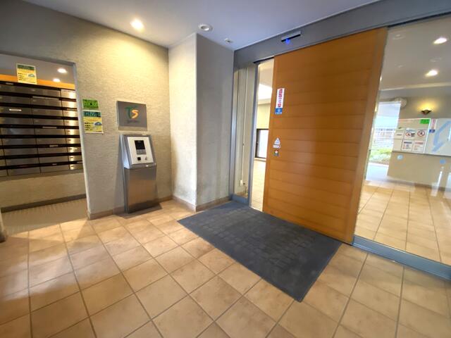 共用部エントランス／共用部