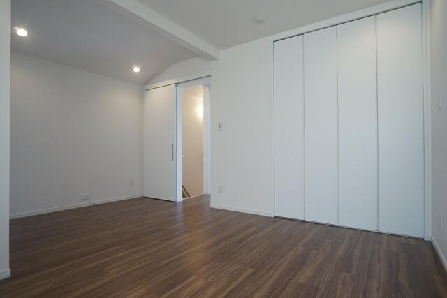 detached 東京都渋谷区初台２丁目 地図を見る