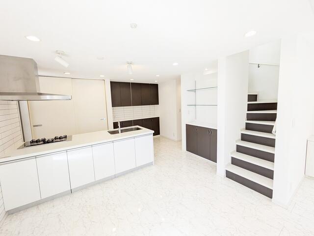 detached 東京都渋谷区代々木３丁目 地図を見る