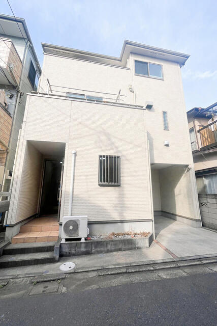 東京都足立区の一戸建て | 3880万円 | 3LDK | 56.69m² | Akiyama house finder