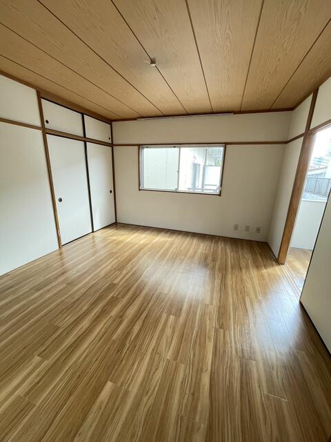 リビング以外の居室／洋室