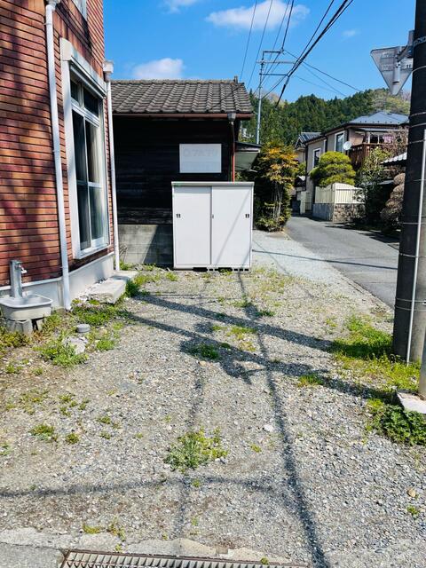 現地（駐車場）／駐車スペースになります！