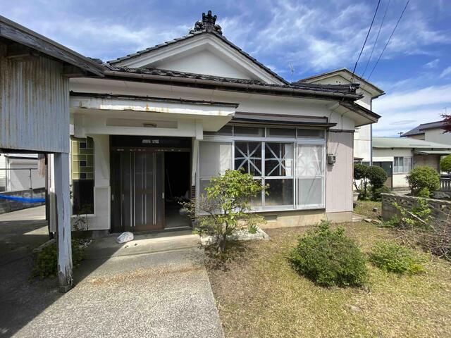 detached 秋田県にかほ市金浦字鳥長根 地図を見る