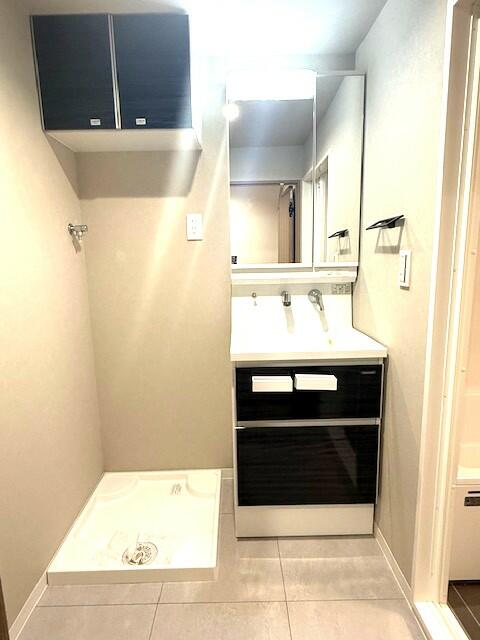 洗面台・洗面所／洗面台と洗濯機置場