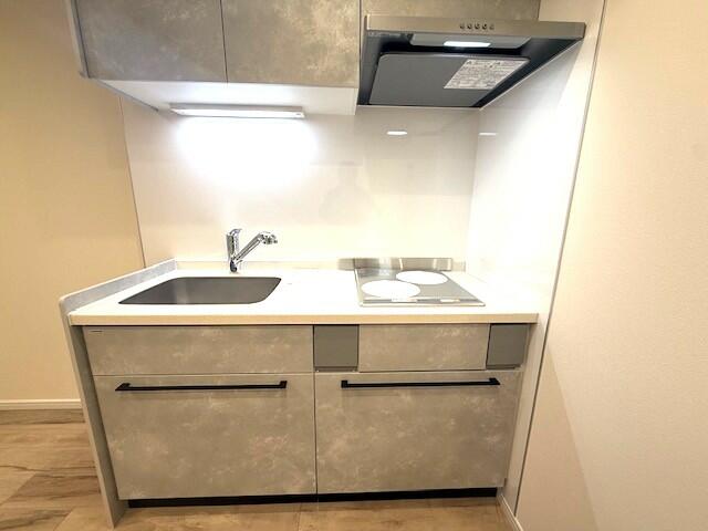 キッチン／システムキッチン　ＩＨコンロ　浄水器付