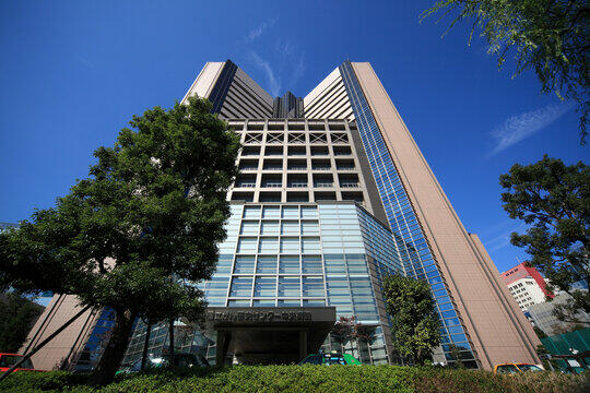 独立行政法人国立がん研究センター中央病院 (2,445m)