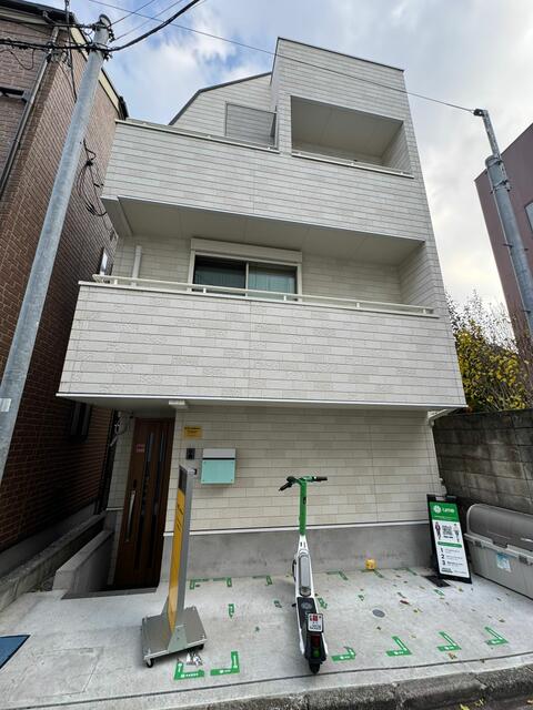 detached 東京都新宿区高田馬場３丁目 地図を見る