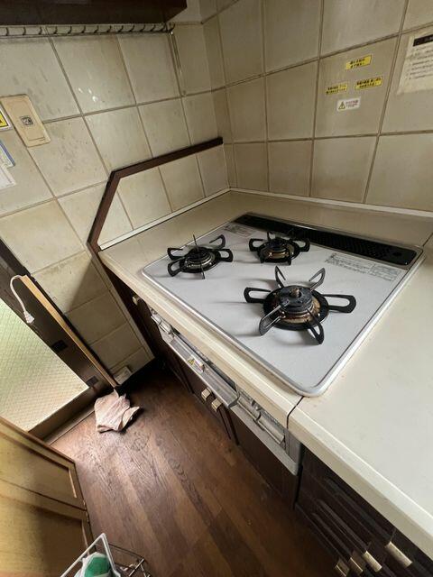 キッチン／グリル付き3口ガスシステムキッチン