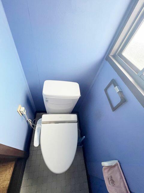 トイレ／2階の洗浄機付便座