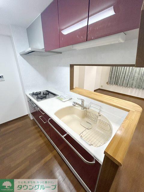 キッチン／キッチンは過去に交換済み！丁寧に利用されているため大変綺麗で