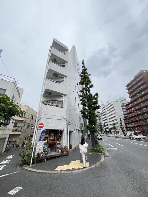 現地（外観）