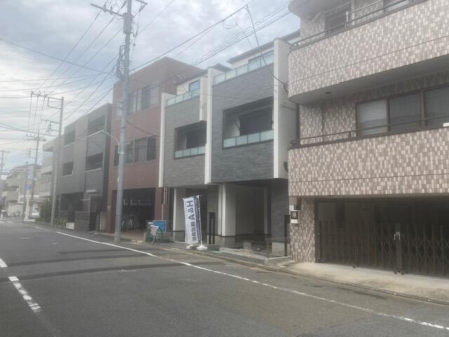 現地（外観）／Ａ号棟は右側です♪／撮影日2026-07-13