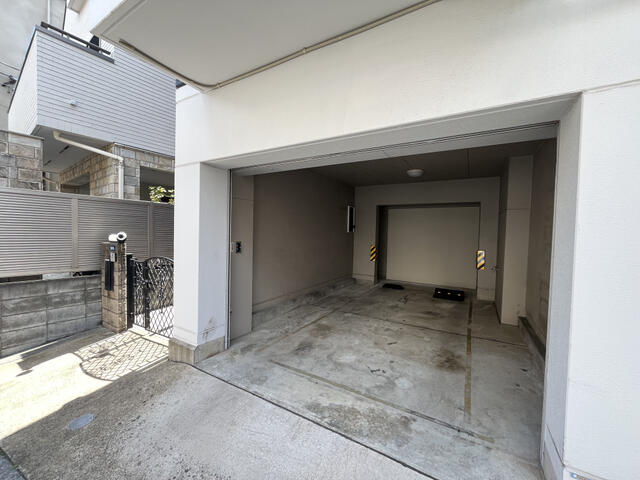 detached 東京都渋谷区富ヶ谷１丁目