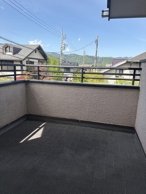detached 山梨県上野原市コモアしおつ１丁目