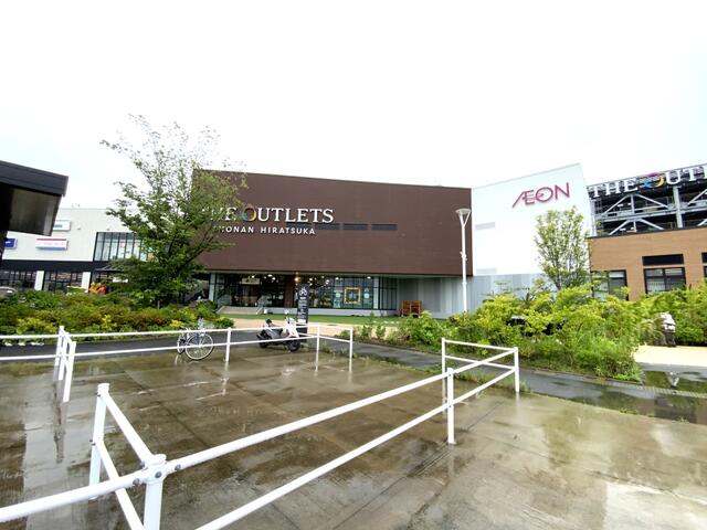 ＴＨＥ　ＯＵＴＬＥＴＳ　ＳＨＯＮＡＮ　ＨＩＲＡＴＳＵＫＡ (1,100m)