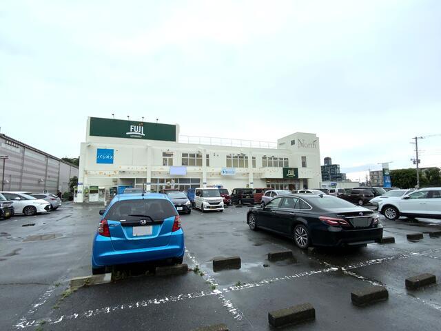 Ｆｕｊｉ戸室店 (1,084m)