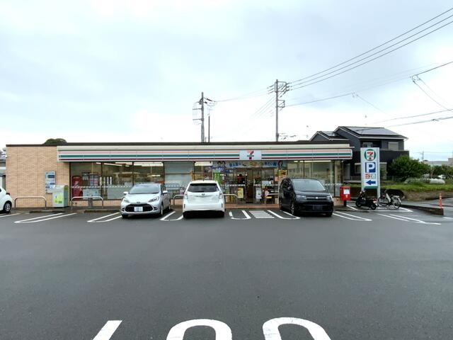 セブンイレブン厚木及川店 (903m)