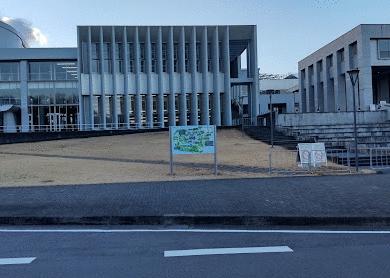 私立慶應義塾大学湘南藤沢キャンパス (2,312m)
