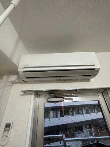快適に過ごせるエアコン付