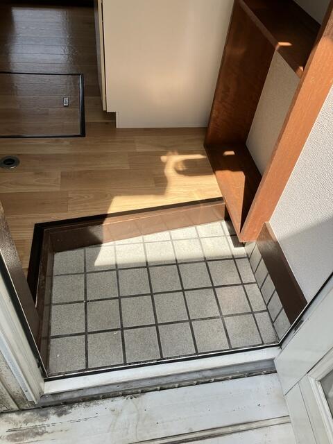 玄関スペースもゆったりしています♪