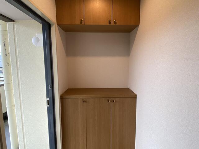 玄関／下駄箱