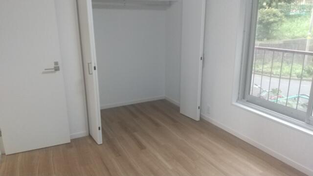 リビング以外の居室／洋室