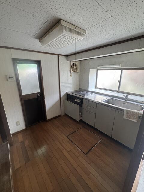 detached 広島県呉市汐見町 地図を見る