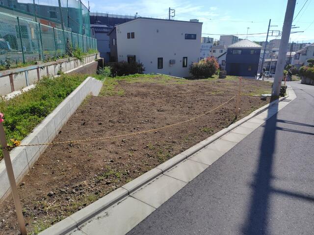 現地（外観）／建物建築前の土地写真