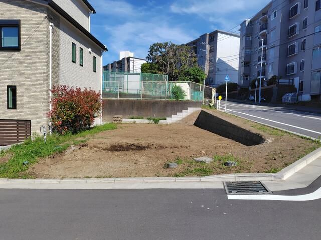 現地（外観）／建物建築前の土地写真