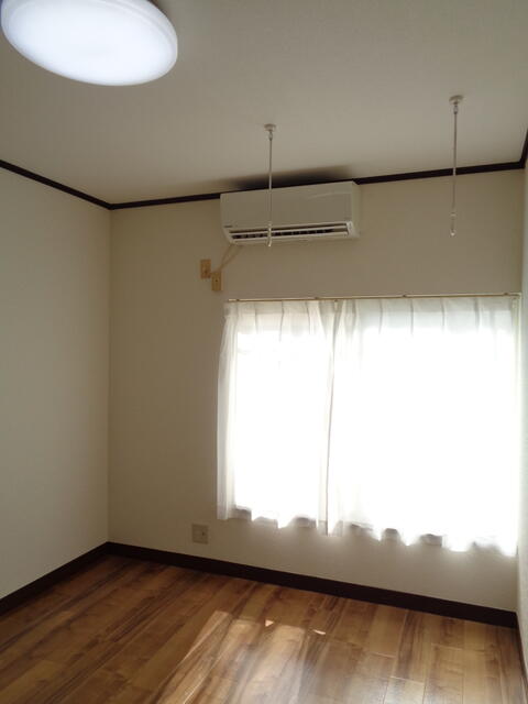 リビング以外の居室／照明器具付