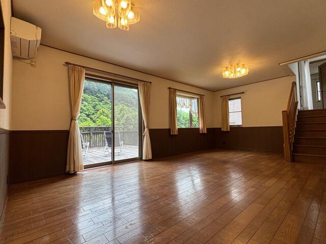 detached 神奈川県三浦郡葉山町一色