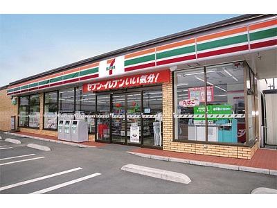 セブンイレブン川崎京町１丁目店 (653m)