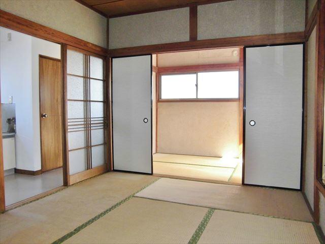 リビング以外の居室／和室６帖