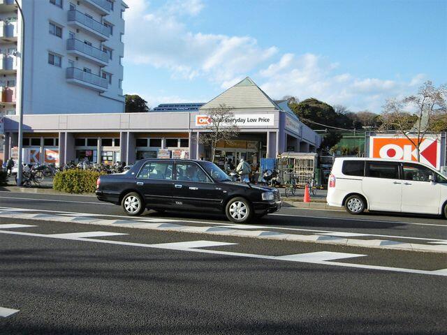 オーケー本牧店 (890m)