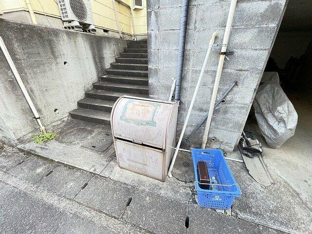 共用部（その他）／敷地内ごみ置き場でごみ出しもらくらく～♪忙しい社会人さんや学