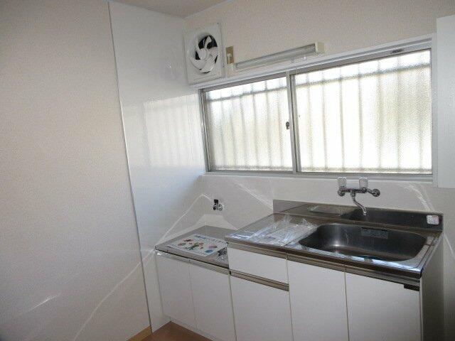 キッチン／窓があるので臭いがこもりません