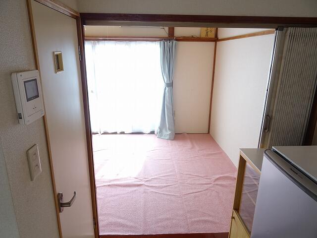 リビング以外の居室／写真は別のお部屋のもの