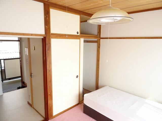 リビング以外の居室／ベッド付　写真は別のお部屋のもの