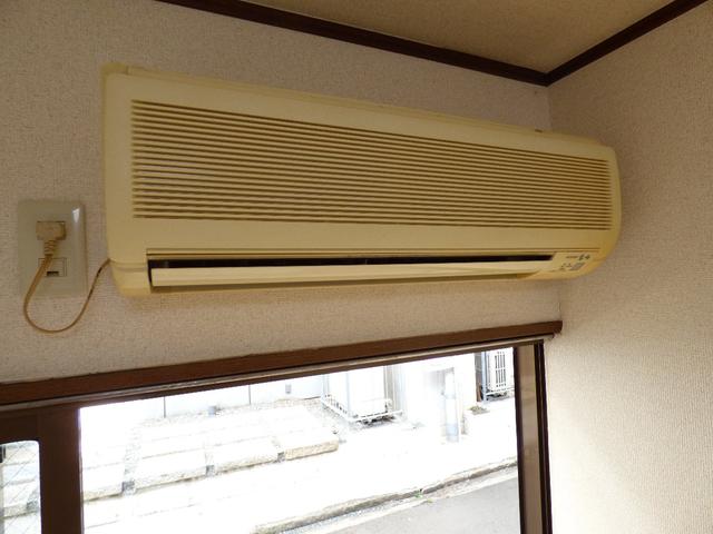 エアコンと照明は残置物