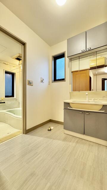 detached 神奈川県厚木市妻田北１丁目