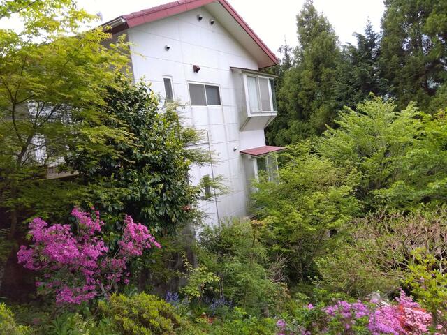 detached 神奈川県足柄下郡箱根町仙石原 地図を見る