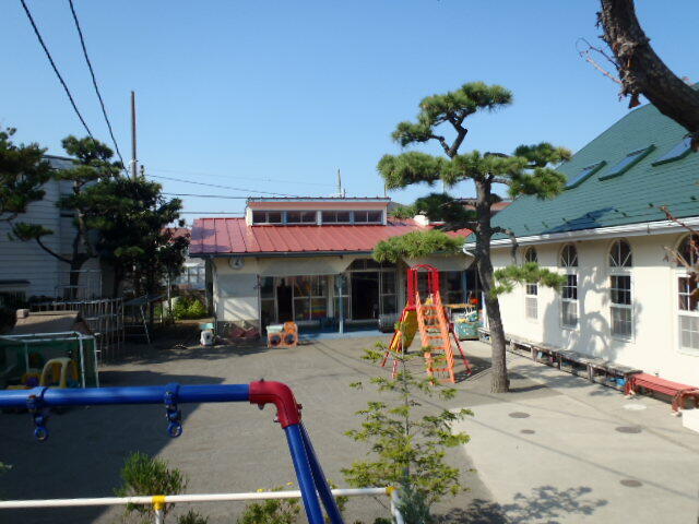片瀬のぞみ幼稚園 (181m)