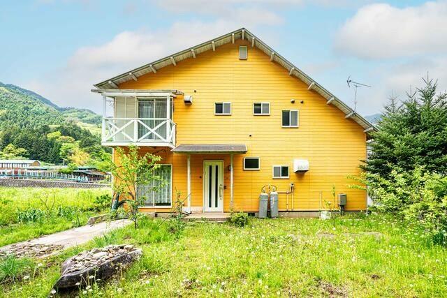 detached 山梨県南都留郡道志村下中山 地図を見る