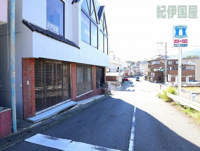 現地（外観）