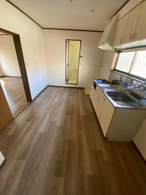 リビング／ダイニングキッチンとなります／撮影日2025-03-21