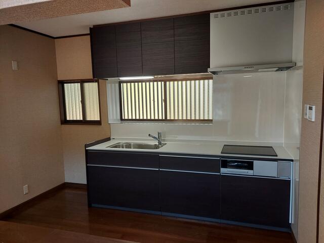 detached 宮城県刈田郡蔵王町遠刈田温泉字小妻坂 地図を見る