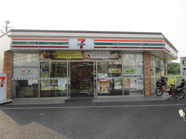 セブンイレブン小田急文京１丁目店 (261m)