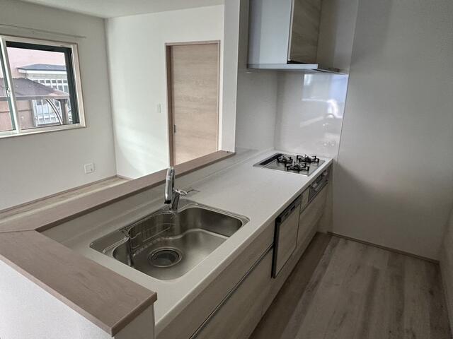 キッチン／食洗器付対面キッチン